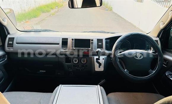 Comprar Usado Toyota Hiace Prata Carro em Maputo em Maputo Comprar Usado Toyota Hiace Prata Carro em Maputo em Maputo