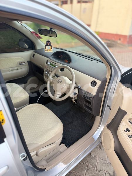 Big with watermark toyota sienta maputo maputo 42706