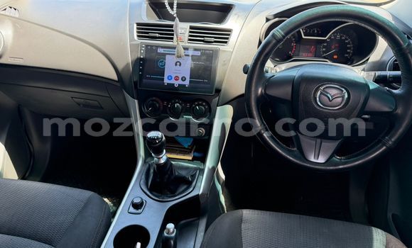 Comprar Usado Mazda BT-50 Other Carro em Maputo em Maputo Comprar Usado Mazda BT-50 Other Carro em Maputo em Maputo