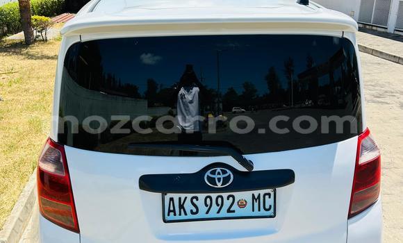 Comprar Usado Toyota Ractis Branco Carro em Maputo em Maputo Comprar Usado Toyota Ractis Branco Carro em Maputo em Maputo