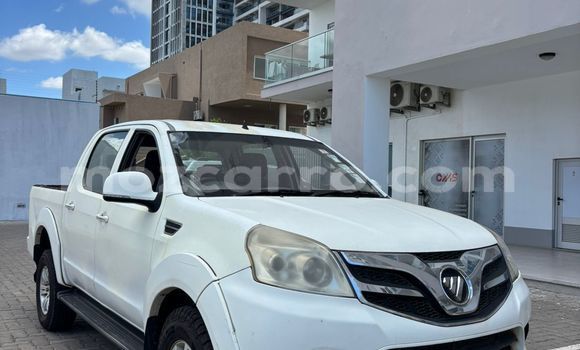 Comprar Usado Foton Tunland Branco Carro em Maputo em Maputo