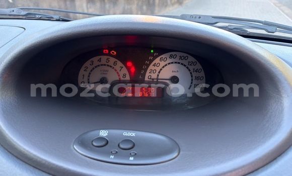 Comprar Usado Toyota Vitz Prata Carro em Maputo em Maputo Comprar Usado Toyota Vitz Prata Carro em Maputo em Maputo