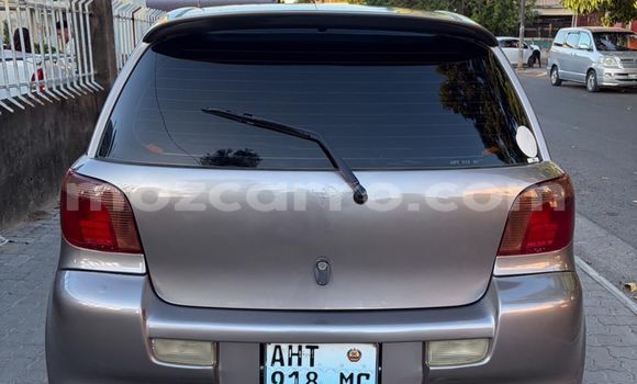 Comprar Usado Toyota Vitz Prata Carro em Maputo em Maputo Comprar Usado Toyota Vitz Prata Carro em Maputo em Maputo