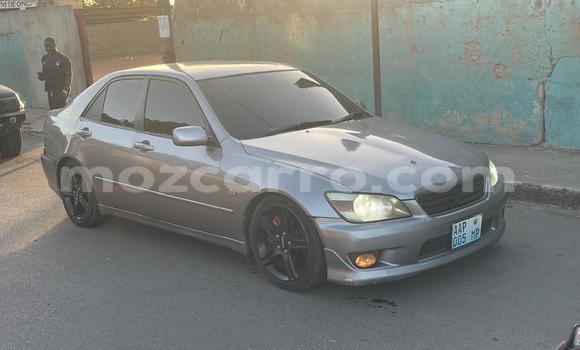 Comprar Usado Toyota Altezza Prata Carro em Maputo em Maputo