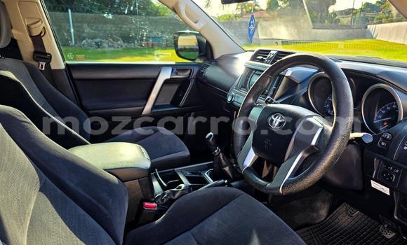 Comprar Usado Toyota Land Cruiser Prado Branco Carro em Maputo em Maputo Comprar Usado Toyota Land Cruiser Prado Branco Carro em Maputo em Maputo
