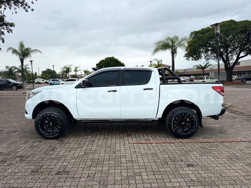 Big with watermark mazda bt 50 maputo maputo 42738