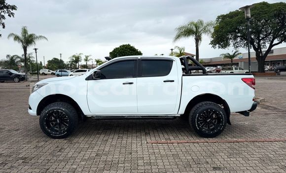 Tenga Tsaru Mazda BT-50 Chena Mota in Maputo in Maputo Tenga Tsaru Mazda BT-50 Chena Mota in Maputo in Maputo