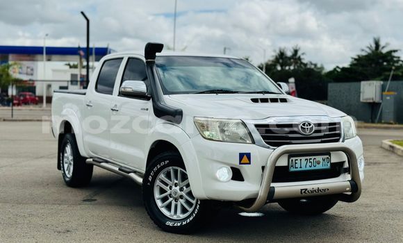 Comprar Usado Toyota Hilux Branco Carro em Maputo em Maputo Comprar Usado Toyota Hilux Branco Carro em Maputo em Maputo