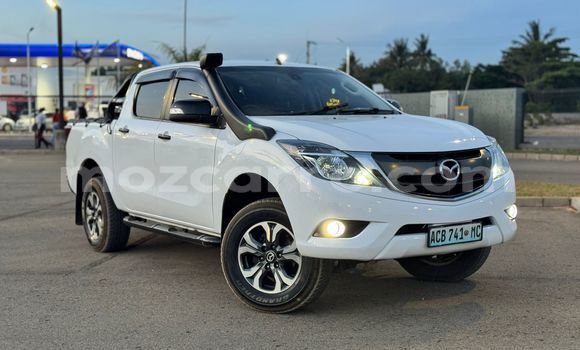 Buy Used Mazda BT-50 White Car in Maputo in Maputo Buy Used Mazda BT-50 White Car in Maputo in Maputo