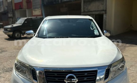 Comprar Usado Nissan Navara Branco Carro em Maputo em Maputo Comprar Usado Nissan Navara Branco Carro em Maputo em Maputo