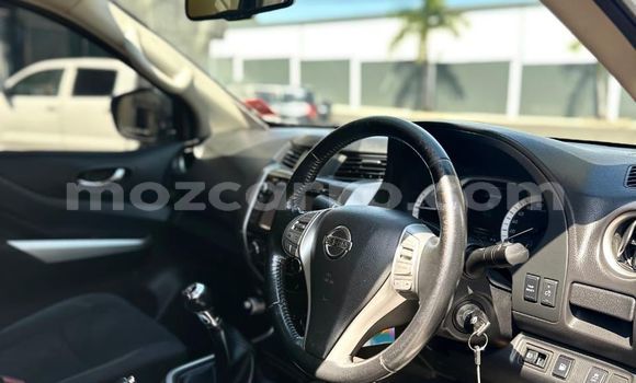 Comprar Usado Nissan Navara Branco Carro em Maputo em Maputo Comprar Usado Nissan Navara Branco Carro em Maputo em Maputo