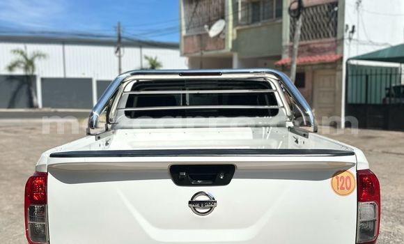 Comprar Usado Nissan Navara Branco Carro em Maputo em Maputo Comprar Usado Nissan Navara Branco Carro em Maputo em Maputo