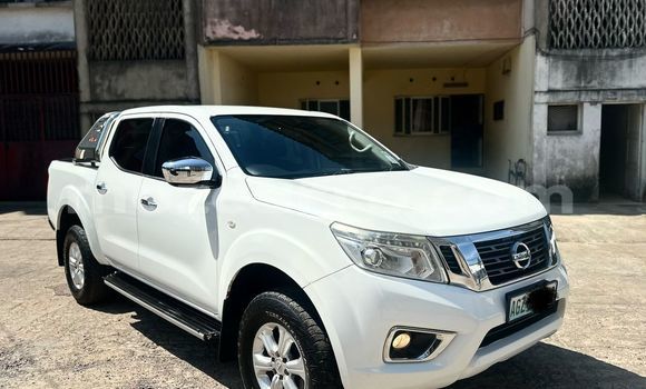 Comprar Usado Nissan Navara Branco Carro em Maputo em Maputo Comprar Usado Nissan Navara Branco Carro em Maputo em Maputo