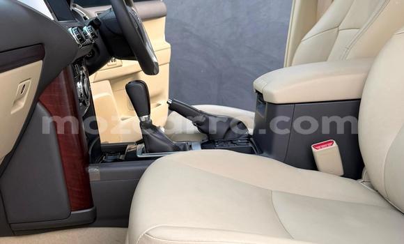Buy Used Toyota Land Cruiser Prado White Car in Maputo in Maputo Buy Used Toyota Land Cruiser Prado White Car in Maputo in Maputo