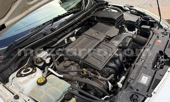 Tenga Tsaru Mazda Axela Chena Mota in Maputo in Maputo Tenga Tsaru Mazda Axela Chena Mota in Maputo in Maputo