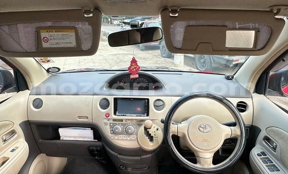 Tenga Tsaru Toyota Sienta Tsvuku Mota in Maputo in Maputo Tenga Tsaru Toyota Sienta Tsvuku Mota in Maputo in Maputo