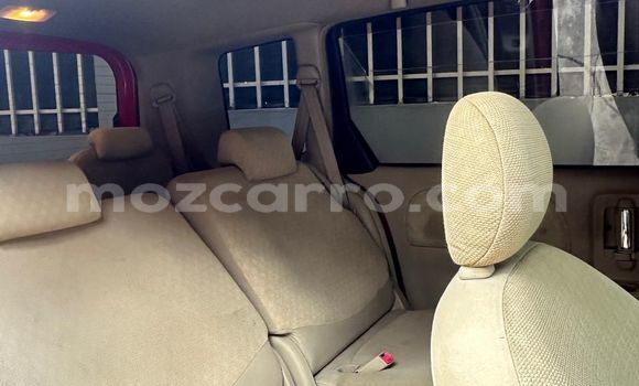 Tenga Tsaru Toyota Sienta Tsvuku Mota in Maputo in Maputo Tenga Tsaru Toyota Sienta Tsvuku Mota in Maputo in Maputo