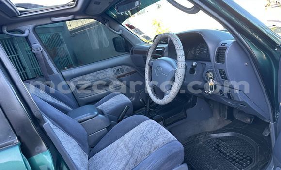 Comprar Usado Toyota Land Cruiser Prado Verde Carro em Maputo em Maputo Comprar Usado Toyota Land Cruiser Prado Verde Carro em Maputo em Maputo