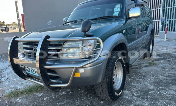 Comprar Usado Toyota Land Cruiser Prado Verde Carro em Maputo em Maputo Comprar Usado Toyota Land Cruiser Prado Verde Carro em Maputo em Maputo