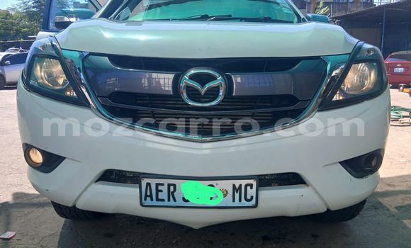 Tenga Tsaru Mazda BT-50 Chena Mota in Maputo in Maputo Tenga Tsaru Mazda BT-50 Chena Mota in Maputo in Maputo