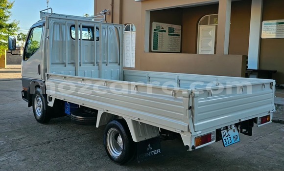 Buy New Mitsubishi ASX White Car in Maputo in Maputo Buy New Mitsubishi ASX White Car in Maputo in Maputo