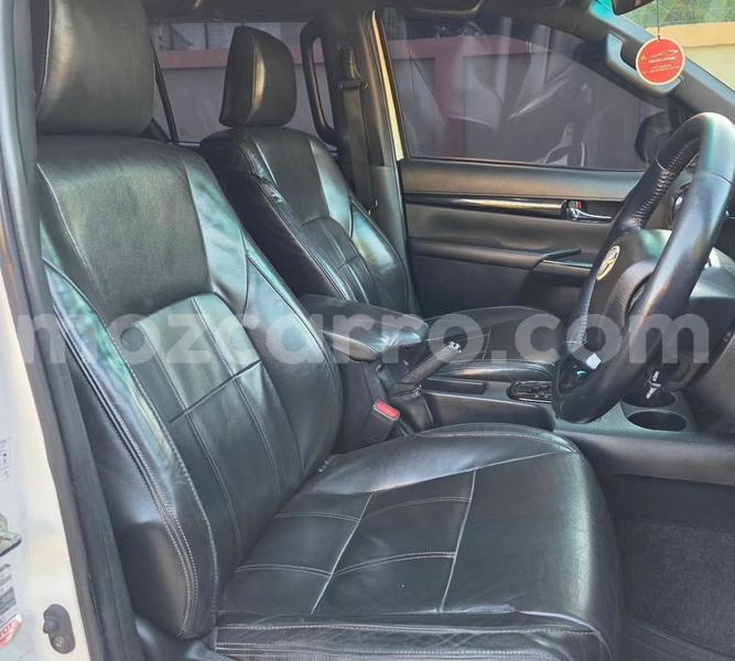 Big with watermark toyota hiluxe revo maputo maputo 42796