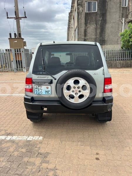 Big with watermark mitsubishi pajero io maputo maputo 42810