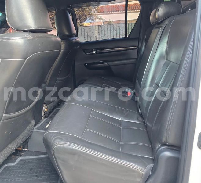 Big with watermark toyota hilux maputo maputo 42822