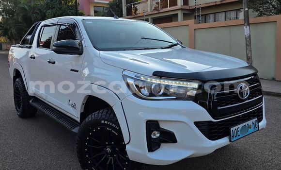 Tenga Tsaru Toyota Hilux Chena Mota in Maputo in Maputo Tenga Tsaru Toyota Hilux Chena Mota in Maputo in Maputo