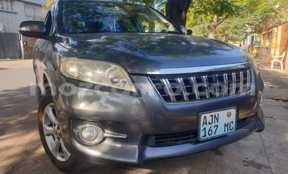 Comprar Usado Toyota Vanguard Other Carro em Maputo em Maputo