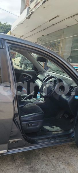 Big with watermark toyota vanguard maputo maputo 42827