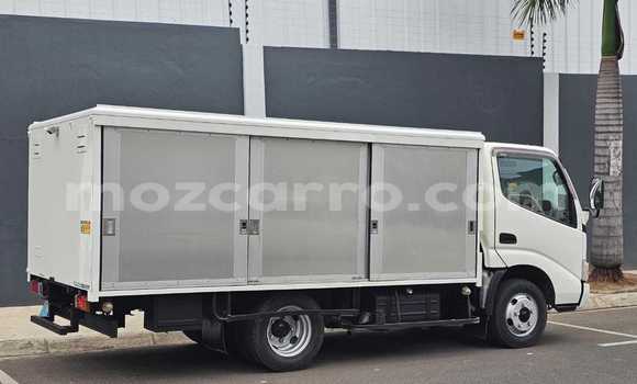 Buy Used Toyota Dyna White Car in Maputo in Maputo Buy Used Toyota Dyna White Car in Maputo in Maputo