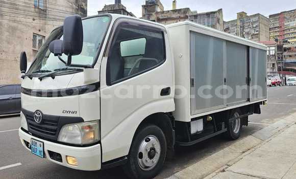 Buy Used Toyota Dyna White Car in Maputo in Maputo Buy Used Toyota Dyna White Car in Maputo in Maputo