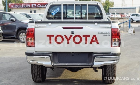 Comprar Importar Toyota Hilux Branco Carro em Import - Dubai em Cabo Delgado Comprar Importar Toyota Hilux Branco Carro em Import - Dubai em Cabo Delgado