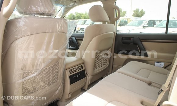 Comprar Importar Toyota Land Cruiser Preto Carro em Import - Dubai em Cabo Delgado Comprar Importar Toyota Land Cruiser Preto Carro em Import - Dubai em Cabo Delgado