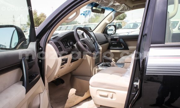 Comprar Importar Toyota Land Cruiser Preto Carro em Import - Dubai em Cabo Delgado Comprar Importar Toyota Land Cruiser Preto Carro em Import - Dubai em Cabo Delgado