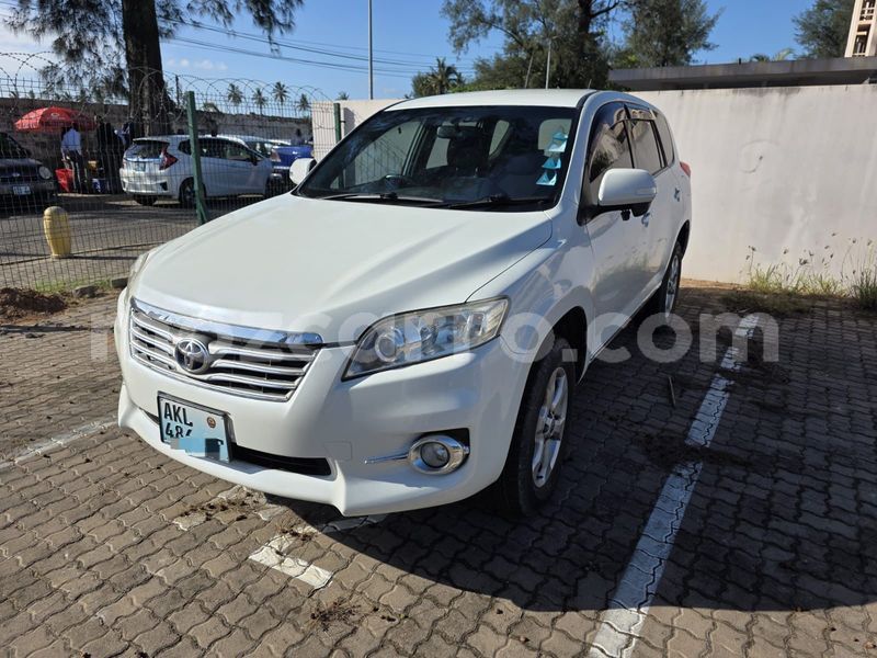 Big with watermark toyota vanguard maputo maputo 42842