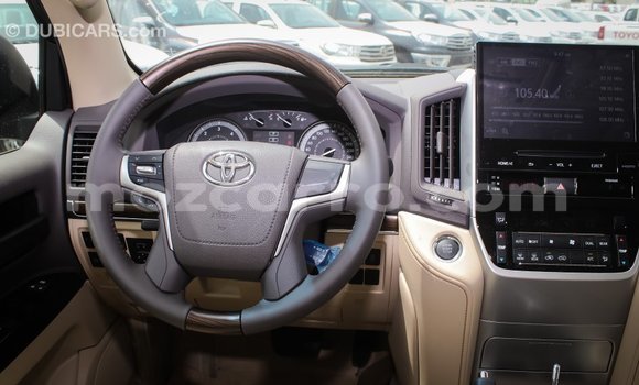 Comprar Importar Toyota Land Cruiser Preto Carro em Import - Dubai em Cabo Delgado Comprar Importar Toyota Land Cruiser Preto Carro em Import - Dubai em Cabo Delgado