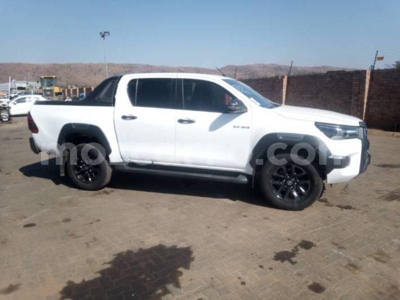 Big with watermark toyota hilux maputo maputo 42872
