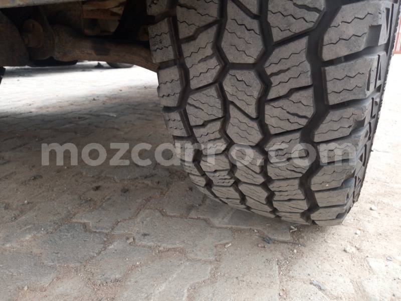 Big with watermark toyota hilux sofala beira 42874