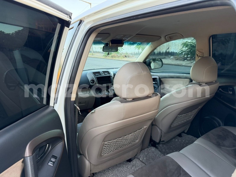 Big with watermark toyota vanguard maputo maputo 42897