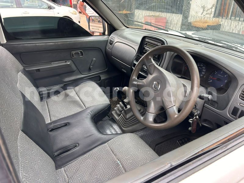 Big with watermark nissan hardbody maputo maputo 42900