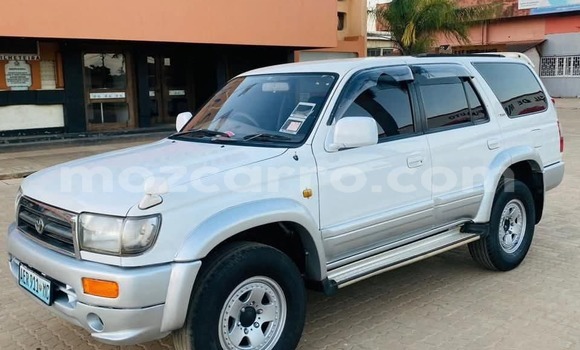Comprar Usado Toyota Hilux Surf Branco Carro em Maputo em Maputo Comprar Usado Toyota Hilux Surf Branco Carro em Maputo em Maputo