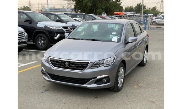 Comprar Importar Peugeot 202 De outros Carro em Import - Dubai em Cabo Delgado