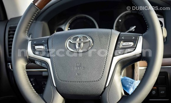 Comprar Importar Toyota Land Cruiser Preto Carro em Import - Dubai em Cabo Delgado Comprar Importar Toyota Land Cruiser Preto Carro em Import - Dubai em Cabo Delgado