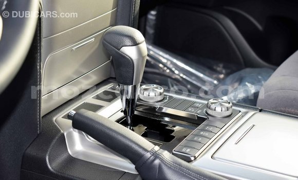 Comprar Importar Toyota Land Cruiser Preto Carro em Import - Dubai em Cabo Delgado Comprar Importar Toyota Land Cruiser Preto Carro em Import - Dubai em Cabo Delgado