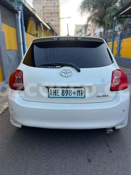 Big with watermark toyota auris maputo maputo 42940