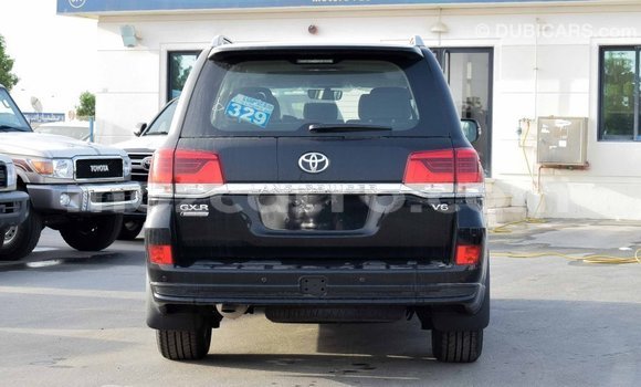 Comprar Importar Toyota Land Cruiser Preto Carro em Import - Dubai em Cabo Delgado Comprar Importar Toyota Land Cruiser Preto Carro em Import - Dubai em Cabo Delgado