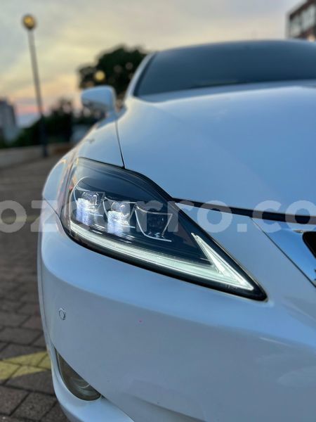 Big with watermark lexus is maputo maputo 42944