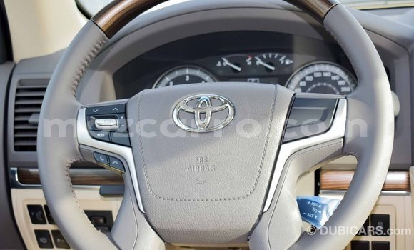 Tenga Imported Toyota Land Cruiser Chena Mota in Import - Dubai in Cabo Delgado Tenga Imported Toyota Land Cruiser Chena Mota in Import - Dubai in Cabo Delgado